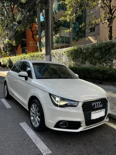 Audi A1 Sportback 1.4 TFSI 5P S-tronic 2014