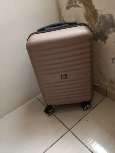 Mala pra viagem rosa 