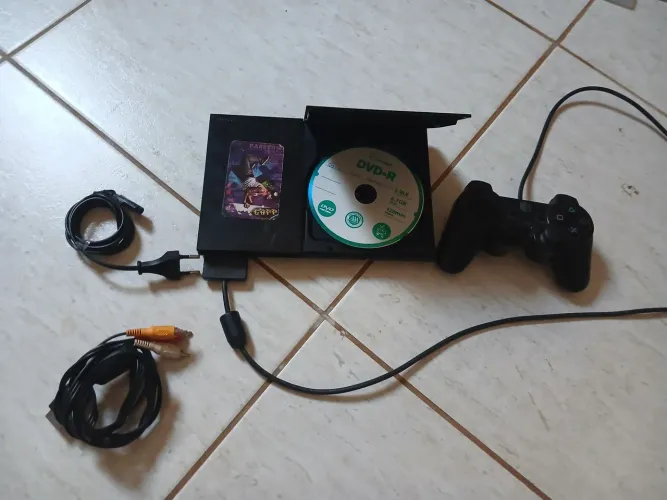 Ps2 em boas condições.