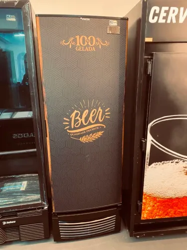 NZ. Cervejeira 570 litros porta cega FRICON