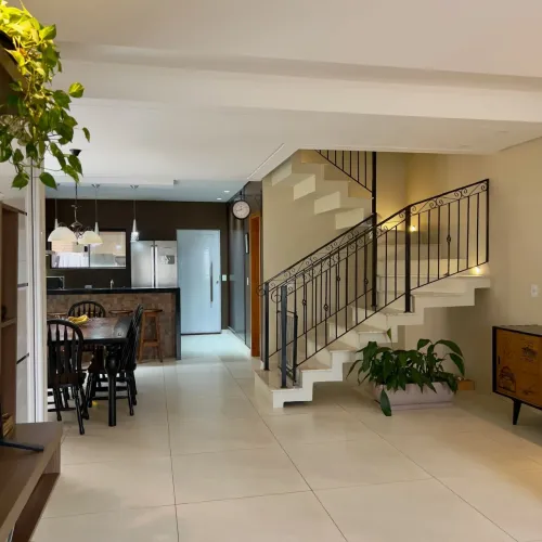 Casa para Venda em Jundiaí, Jardim Carolina, 3 dormitórios, 1 suíte, 2 banheiros, 2 vagas