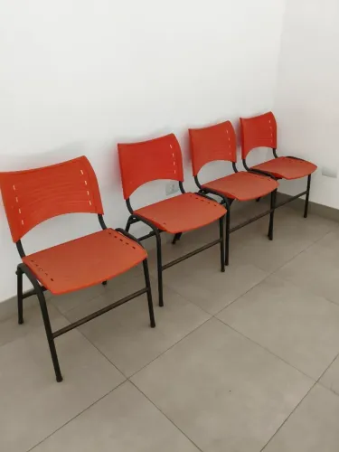 Conjunto pronto para recepção.