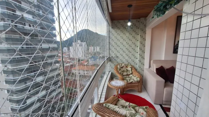 Apartamento à venda no Canto do Forte em Praia Grande