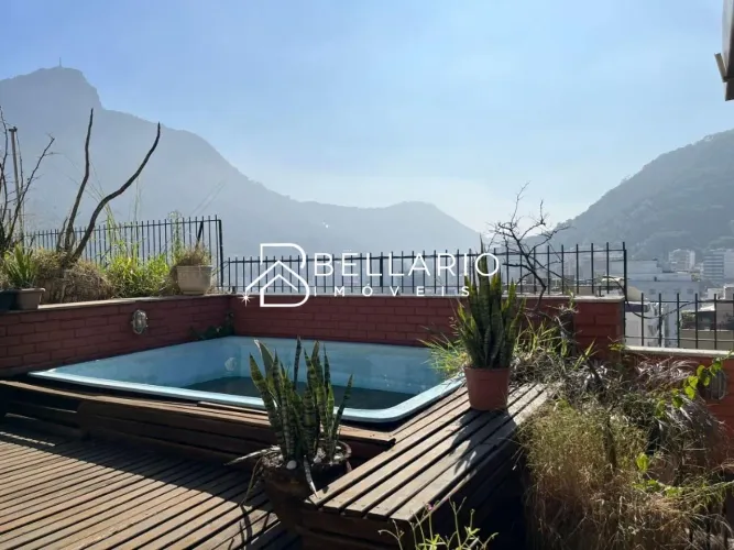 Cobertura à venda na Lagoa Rio de Janeiro com 180m² | 3 quartos | 1 vaga | R$ 3.200.000
