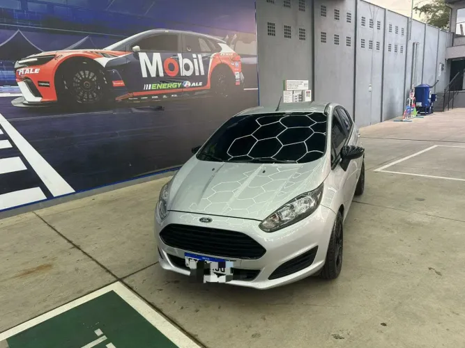 Ford Fiesta 1.5 16V Flex Mec. 5P 2014