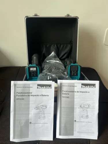 Kit Makita CLX228SAX 12V - Furadeira + Parafusadeira de Impacto NOVO