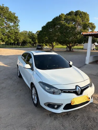 Renault Fluence Sedan Privilège 2.0 16V Flex AUT 2016