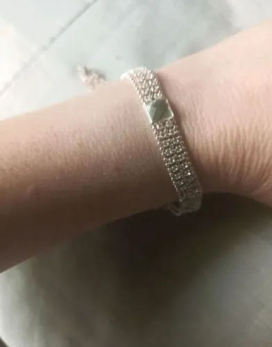 Pulseira feminina prata Avon