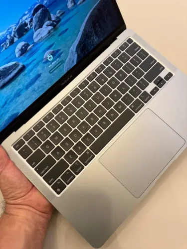 MacBook Air M1 16GB RAM 2020 Muito novo (leia a descrição)