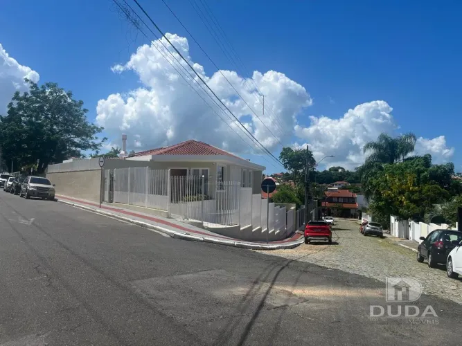 Casa no Bom Abrigo a Venda, Florianópolis