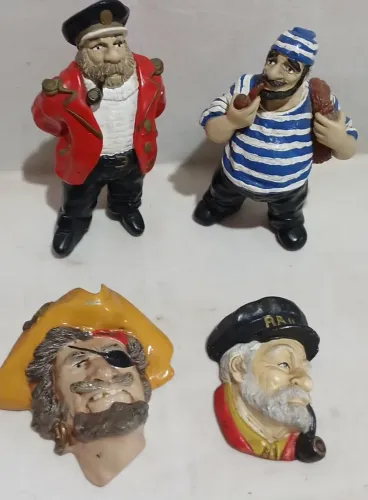Kit esculturas imagens de piratas em gesso