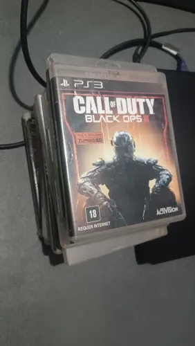 Pra ir logo 3 jogos de PS3 por apenas 100$