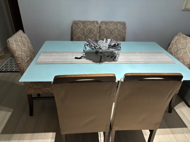 Mesa de jantar 6 lugares