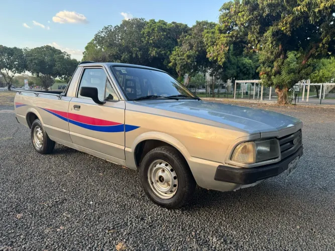 Ford Pampa L 1.8i / 1.8 1997