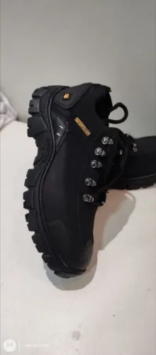 Bota CAT numeração 42/41
