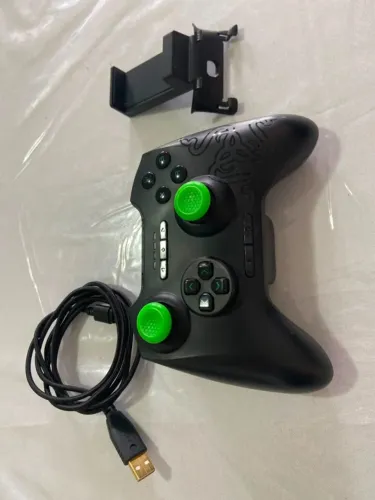 Controle Razer Serval Bluetooth Gaming (Usado)