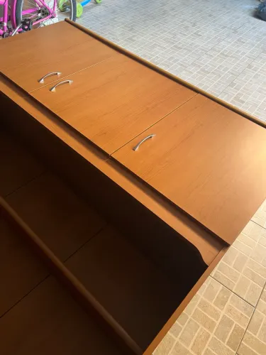 R$200,00 GUARDA ROUPA MALEIRO C 3 PORTAS USADO P ACOPLAR CAMA BOX DE CASAL