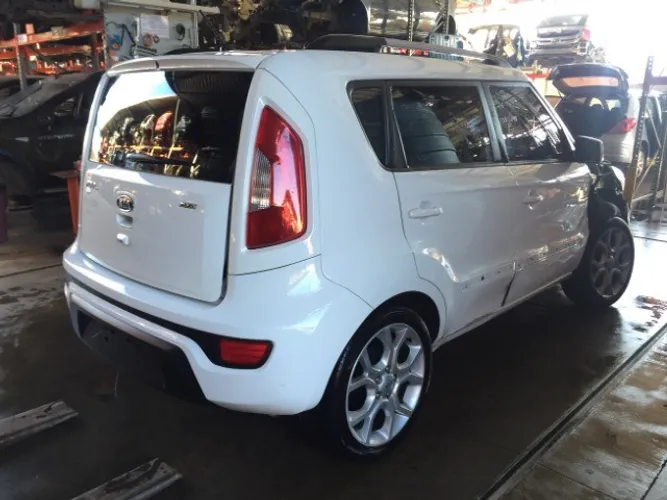 Kia Soul 1.6 2012 Motor Mecanica Airbag Suspensão Farol Porta Capo Sucata