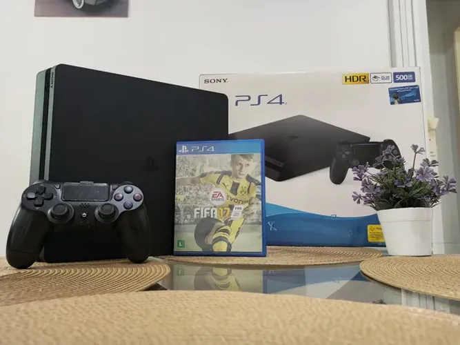 PS4 Slim Semi Novo