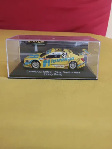 Chevrolet Sonic - Thiago Camilo -2015.