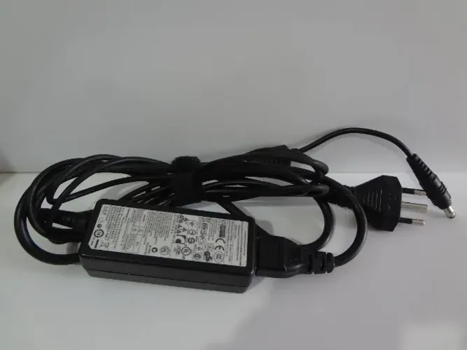 Carregador para notebook
