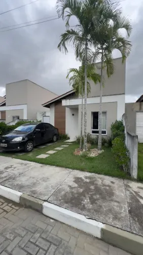 Casa no condomínio Vogue