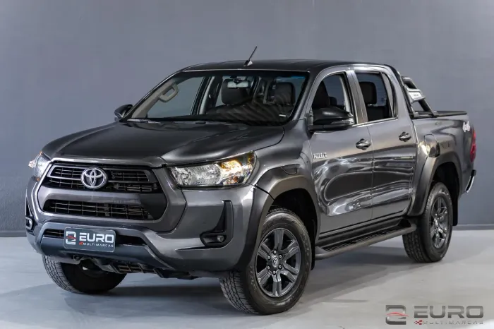 Toyota Hilux CD SR 4X4 2.8 TDI Diesel Aut. 2022