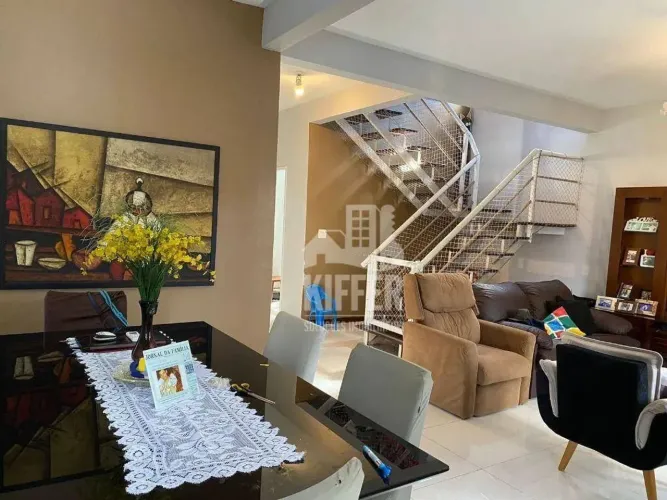 Casa à venda, 207 m² por R$ 980.000,00 - Itaipu - Niterói/RJ