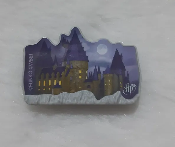Miniatura Castelo de Hogwarts Kinder Joy