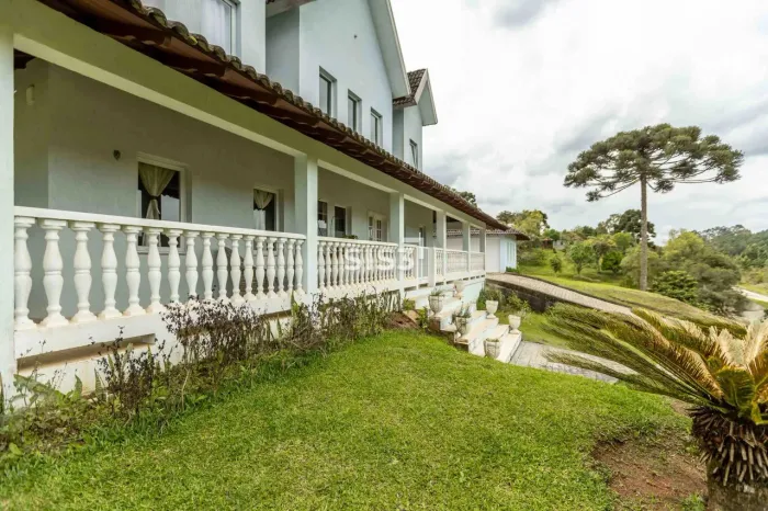 Chácara à venda em Campina Grande do Sul com 625 m² e Terreno de 5.058 m²