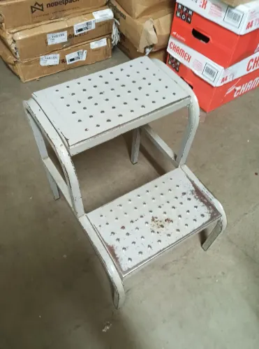 Escada de Aço para Comércio