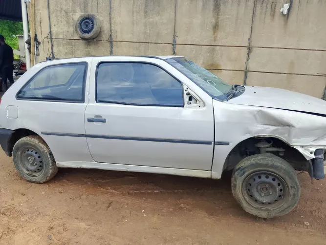 Gol g2 - Retirada de peças 