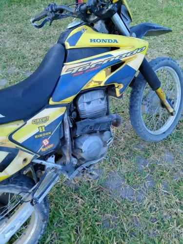 Tornado 250 Atrasada