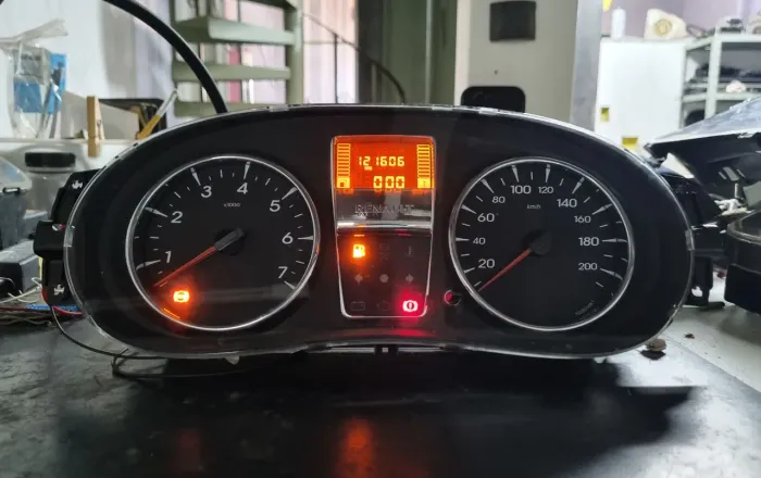 Painel De Instrumentos Renault Symbol Clio Kangoo 2012 2013 2014 2015 2016