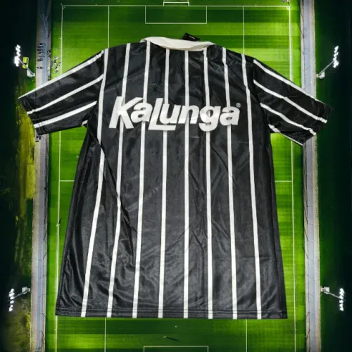 Camiseta Corinthians Retrô Kalunga