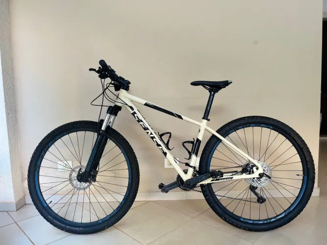 Bicicleta Sense Rock Evo