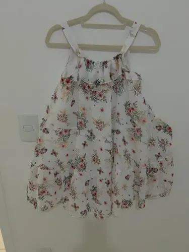 Lote com vestidos 14 anos 