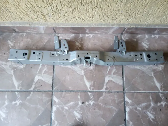 Travessa Superior Toyota RAV4 2019 2020 