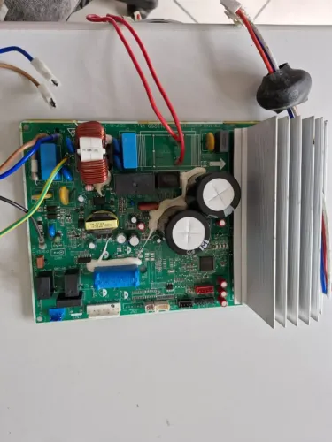 Placa FR-4 (KB-6160) CTI?600V - Inverter 9.000 a 12.000 BTUs - Original 220V