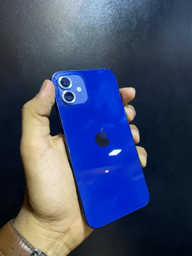 IPhone 12 azul