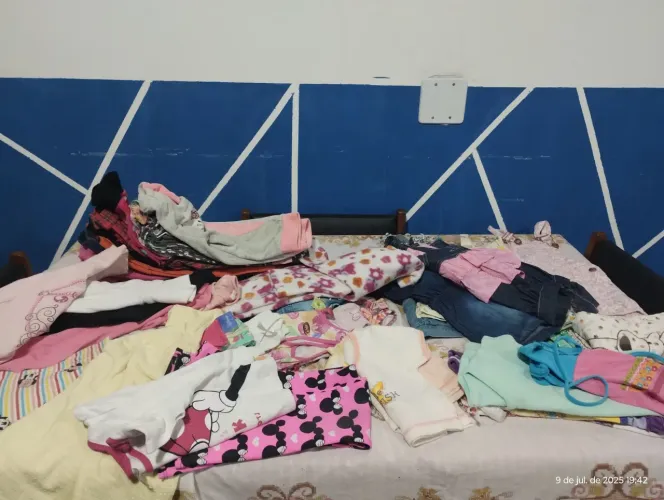 Lote 39 pecas para 2 aninhos 