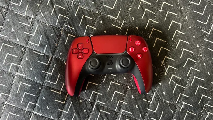 Dualsense volcanic red