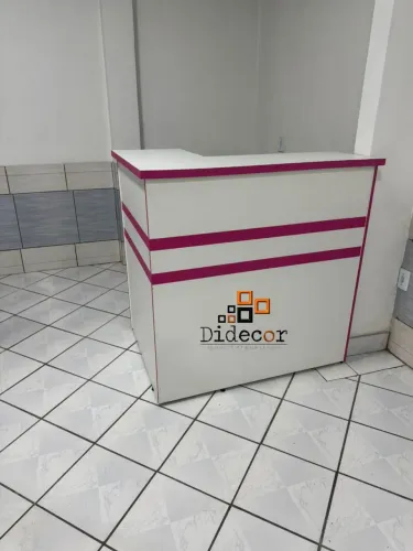Balcão em L 570$