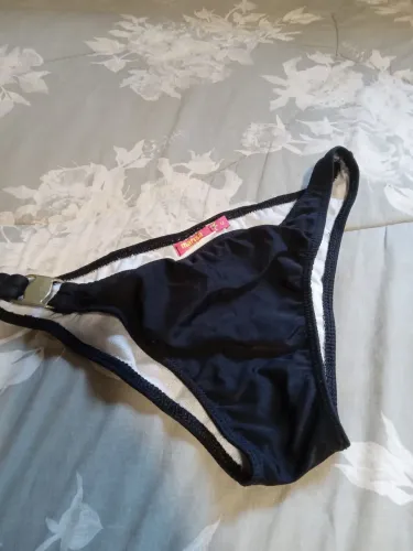 Calcinha de biquíni preta Marisa