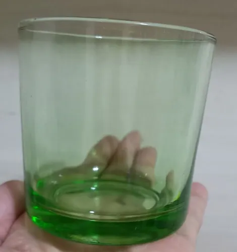 Copo de Vidro Verde