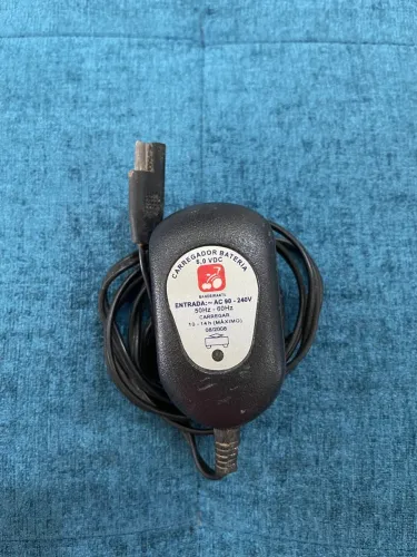 Carregador de Bateria motoca triciclo Bandeirante