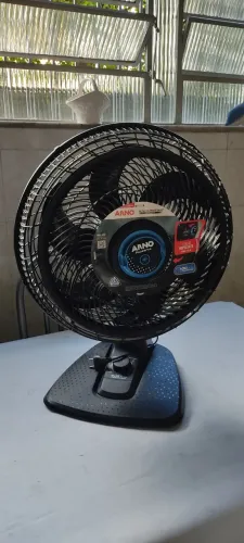 Ventilador de mesa Arno Turbo Silence Maxx Repelente 40cm 3 velocidades 6 pás - 220v
