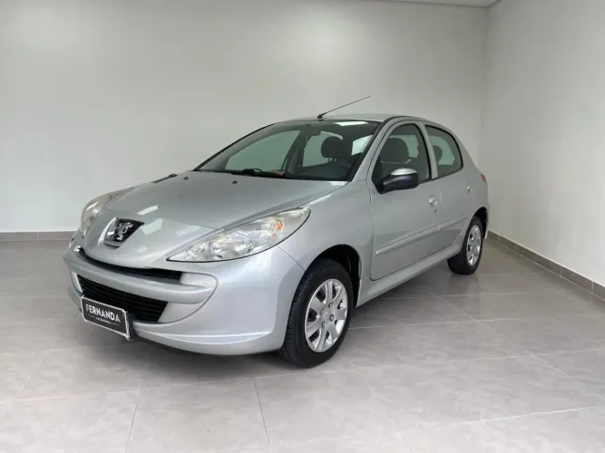 Peugeot 207 Active 1.4 Flex 8V 5P 2014