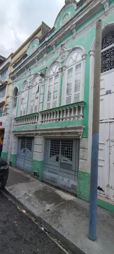 Terreno com faixada do Patrimônio Histórico