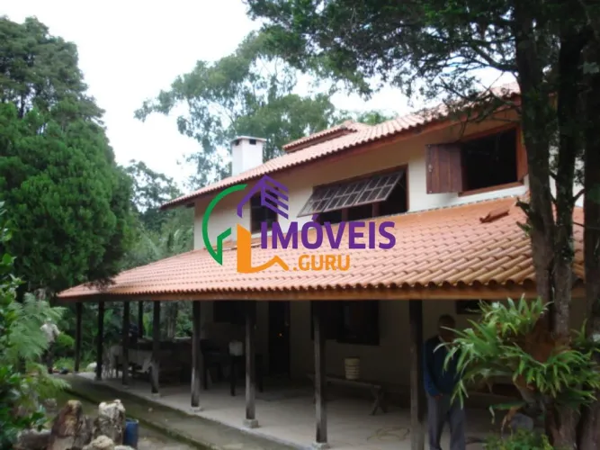 SÍTIO - LARANJEIRAS DE CALDAS - MG